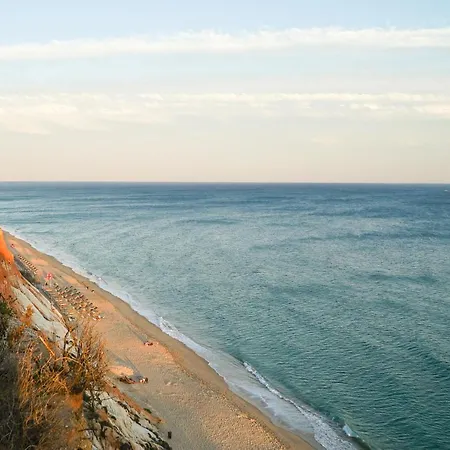 Falesia Cliff By The Portuguese Butler Апартаменты *