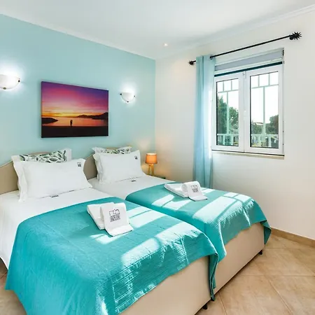 Apartment Falesia Cliff By The Portuguese Butler