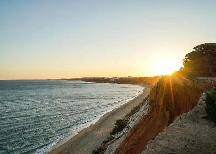 Falesia Cliff By The Portuguese Butler * 알부페이라